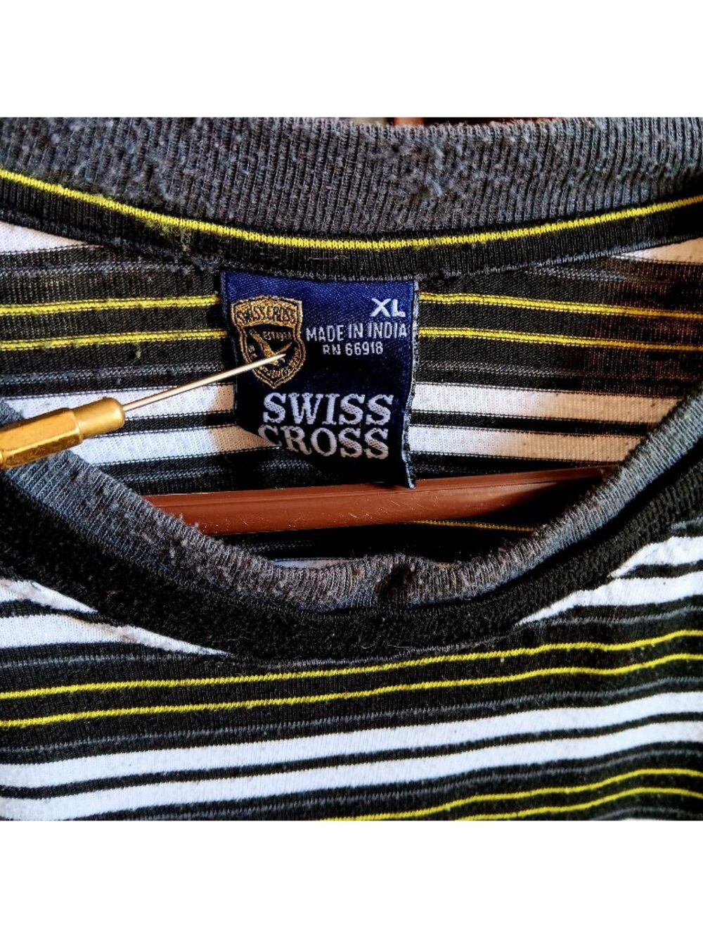True Vintage XL Gruge T-shirt Swiss Cross Striped Crewneck 1990s India
